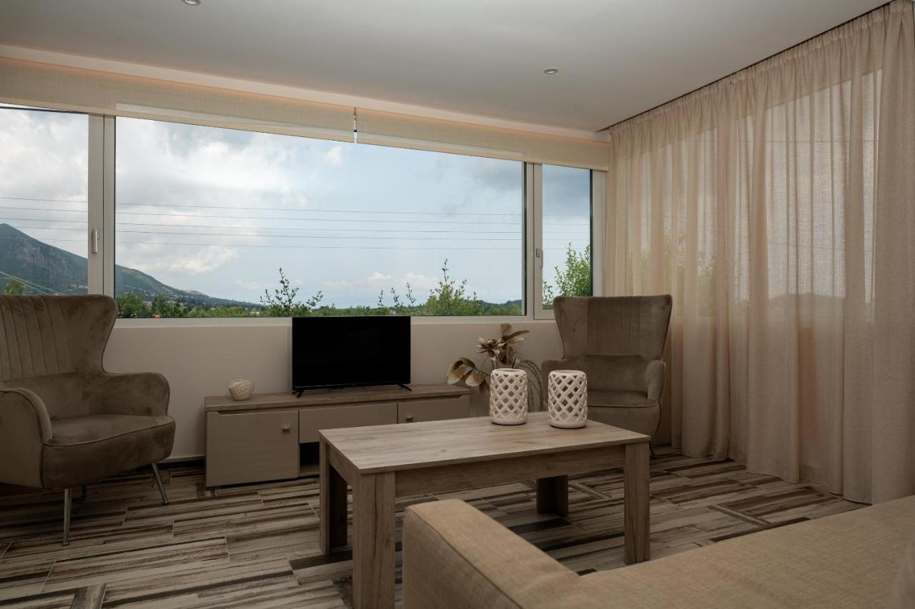 Casa Di Terra Pensionat Pigadhákia Exteriör bild